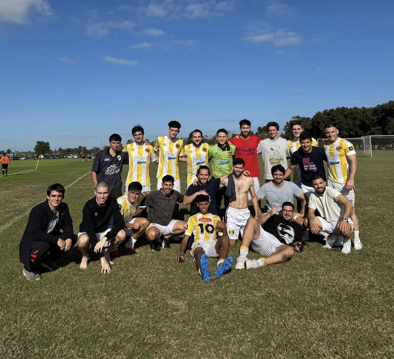Deportivo Mitre goleó y es animador en la Divisional F